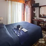 Hotel Astro
